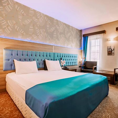 Highway Otel Elmalik   Luaran gambar